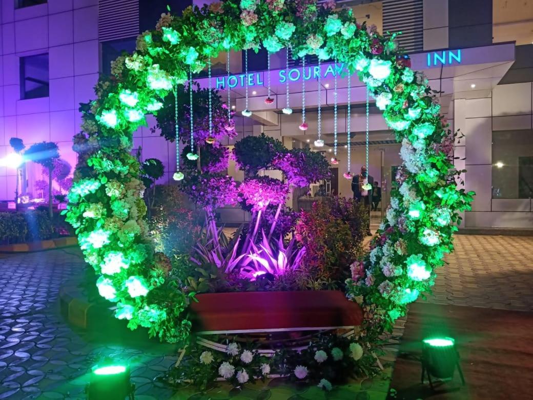 Hotel Sourav Park Inn Agra Агра Екстериор снимка